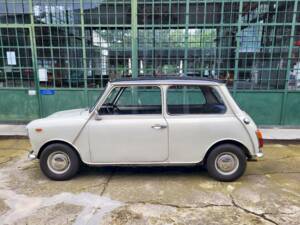 Image 3/51 of Mini 850 (1976)