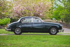 Image 5/10 of Jaguar Mk II 3.8 (1963)