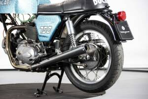 Image 12/50 of Ducati 750 GT (1972)