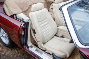 Image 41/45 of Jaguar XJS 5.3 V12 (1993)