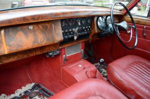 Image 7/15 of Jaguar Mk II 3.4 (1967)