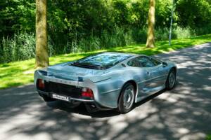 Bild 13/50 von Jaguar XJ 220 (1993)