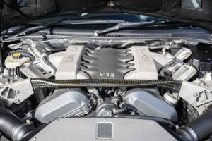 Image 19/30 of Aston Martin V12 Vanquish (2002)