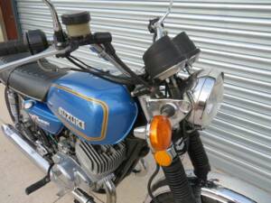 Image 5/42 of Suzuki GT 500 (1976)