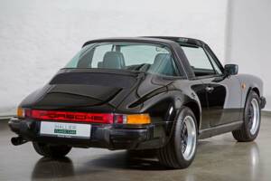 Bild 11/32 von Porsche 911 Carrera 3.2 (1986)