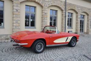 Image 10/20 of Chevrolet Corvette (1962)