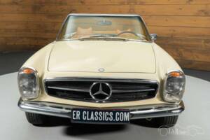 Image 3/19 de Mercedes-Benz 280 SL (1970)