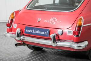 Image 27/50 of MG MGB GT (1967)