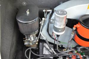 Image 46/50 of Porsche 356 B 1600 Super 90 (1962)