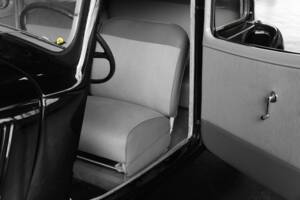 Image 26/50 of Citroën Traction Avant 11 BL (1953)