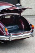 Image 33/49 of Jaguar Mk II 3.4 (1967)