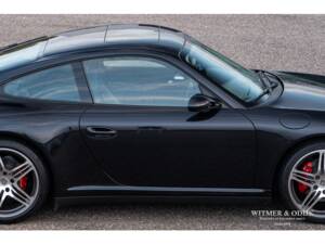Bild 18/39 von Porsche 911 Carrera 4 (2006)