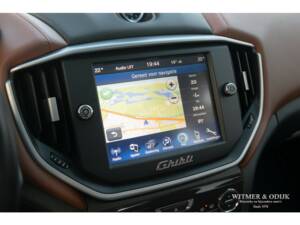 Image 14/31 of Maserati Ghibli S Q4 (2014)