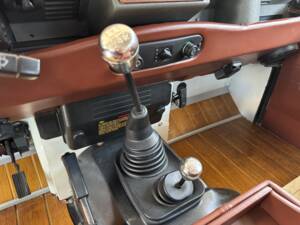 Bild 36/61 von Land Rover Defender 90 Td5 (2000)