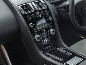 Bild 28/56 von Aston Martin DBS (2010)