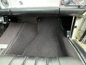 Image 46/100 of Mercedes-Benz 280 SL (1970)