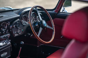 Image 27/39 de Aston Martin DB 4 (1962)