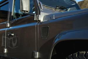 Immagine 28/50 di Land Rover Defender 110 (2008)