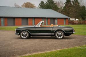 Bild 5/25 von Mercedes-Benz 230 SL (1964)