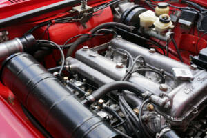 Imagen 7/50 de Alfa Romeo Giulia GT 1300 Junior (1975)