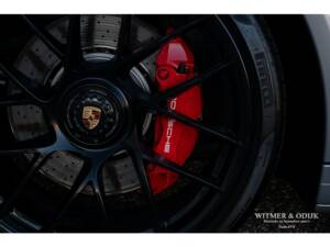 Image 37/38 of Porsche 911 Carrera GTS (2017)