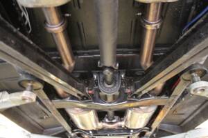 Image 24/30 of Chevrolet Suburban (1970)