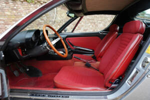 Bild 50/50 von Alfa Romeo Montreal (1972)