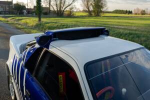 Image 25/50 of Ford RS200 (1986)