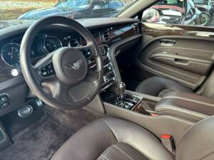 Bild 13/26 von Bentley Mulsanne (2013)