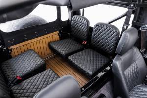 Bild 23/43 von Land Rover 90 (1989)