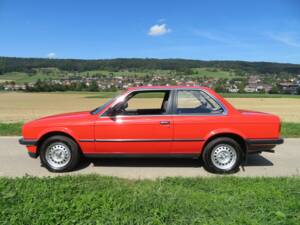Bild 3/22 von BMW 318i (1984)