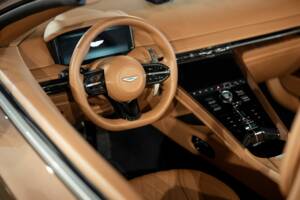 Bild 17/51 von Aston Martin DB12 Volante (2024)