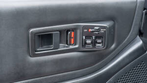 Bild 39/86 von Honda CRX (1991)