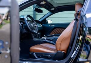 Image 49/50 of Ford Mustang V6 (2009)