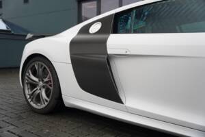 Bild 49/50 von Audi R8 GT (2011)
