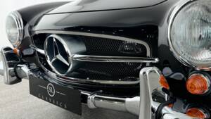 Image 49/51 of Mercedes-Benz 190 SL (1962)