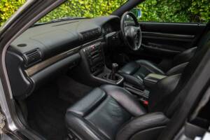 Image 16/50 de Audi RS4 Avant (2001)