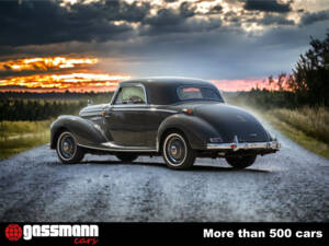Image 8/15 de Mercedes-Benz 220 Coupe (1954)