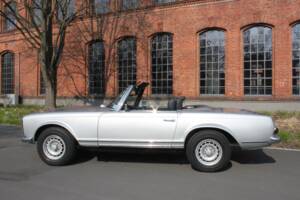 Bild 4/15 von Mercedes-Benz 230 SL (1966)