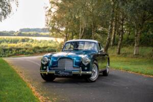 Image 4/64 of Aston Martin DB 2/4 Mk II (1957)