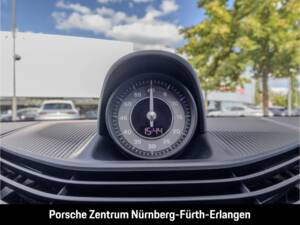 Obraz 45/49 pojazdu Porsche Taycan Turbo S Cross Turismo (2021)