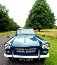 Image 46/93 of Triumph Herald 1200 (1964)