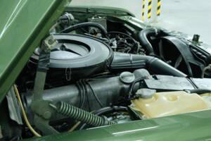 Image 48/50 de Mercedes-Benz 350 SE (1975)