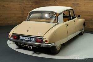 Bild 10/19 von Citroën DS 20 A (1974)