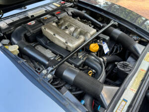 Immagine 57/77 di Porsche 928 GT (1990)