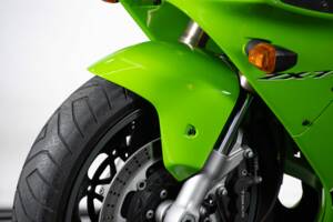 Immagine 34/50 di Kawasaki Ninja 750 ZX-7R (1999)
