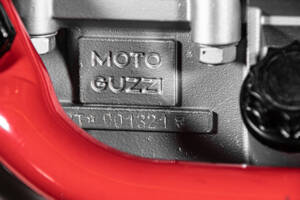 Image 18/30 of Moto Guzzi DUMMY (1985)