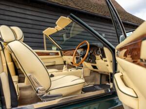 Bild 22/92 von Aston Martin V8 Volante X-Pack (1989)