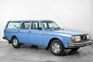 Image 5/50 of Volvo 245 (1980)