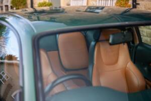 Image 13/27 de Aston Martin DB 7 Vantage (1999)